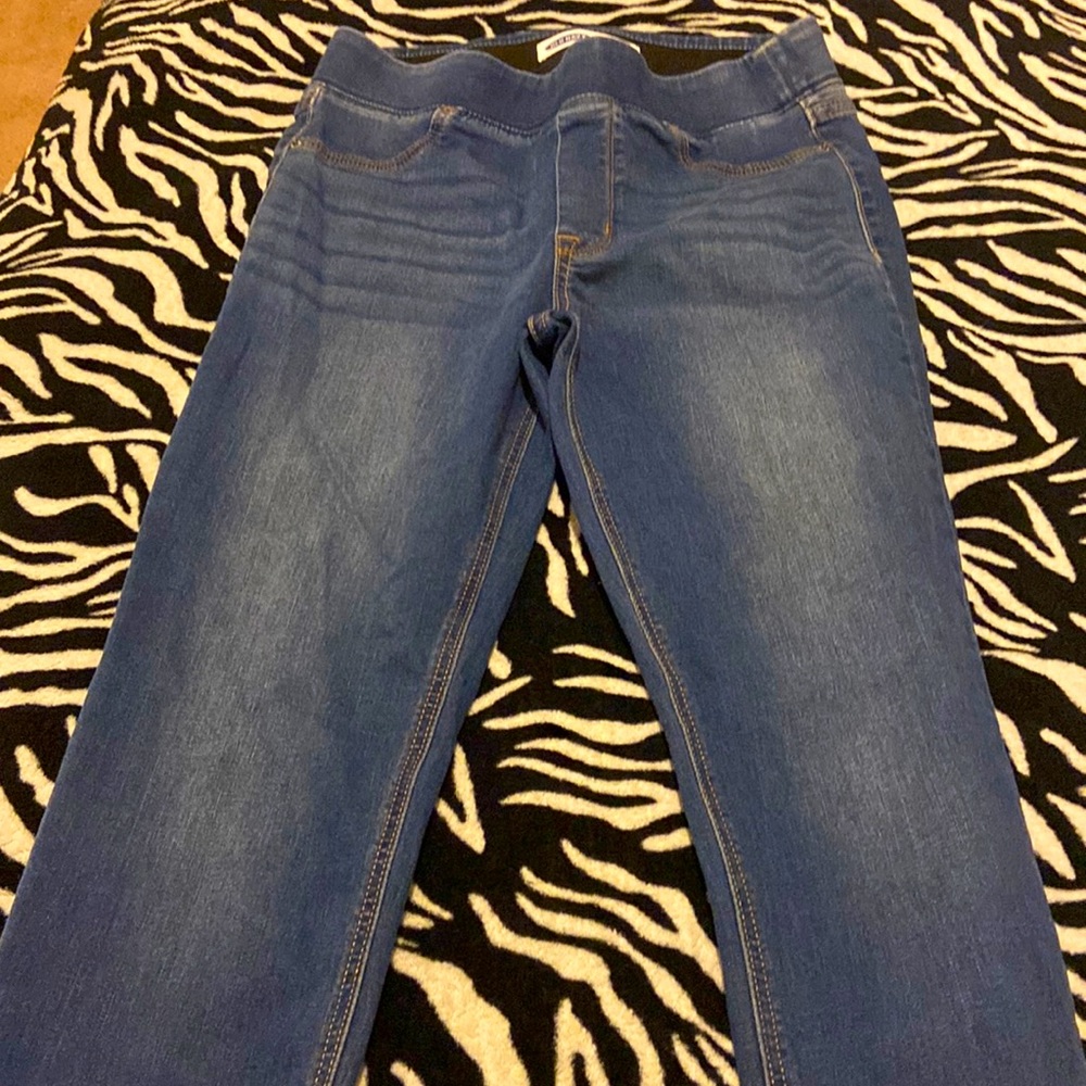 Old Navy Rockstar Skinny Jeggings Size 8 ! Like New